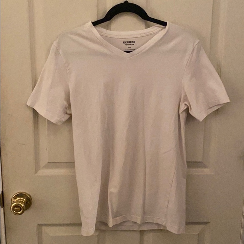 Express Men’s basic white v-neck
